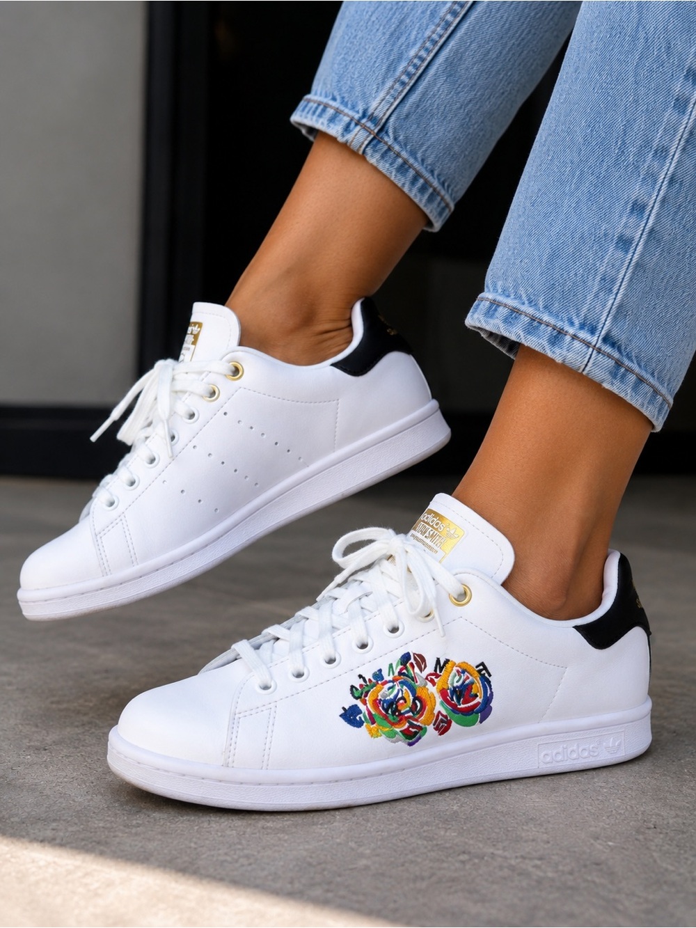 adidas x Rich Mnisi Stan Smith Roses Floral Sneakers White Gold Women 6.5